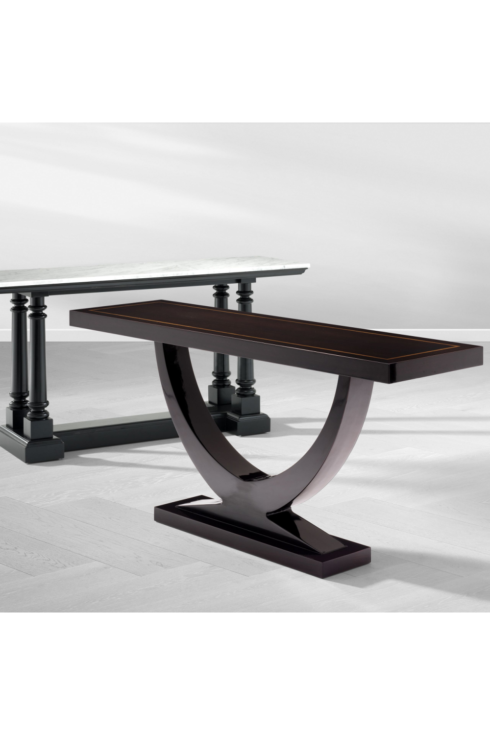 Wooden Console Table Umberto | Eichholtz Miami