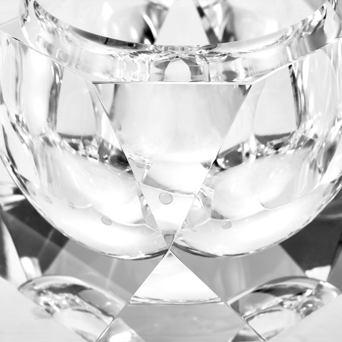 Crystal Glass Bowl Tampa | Eichholtz Miami