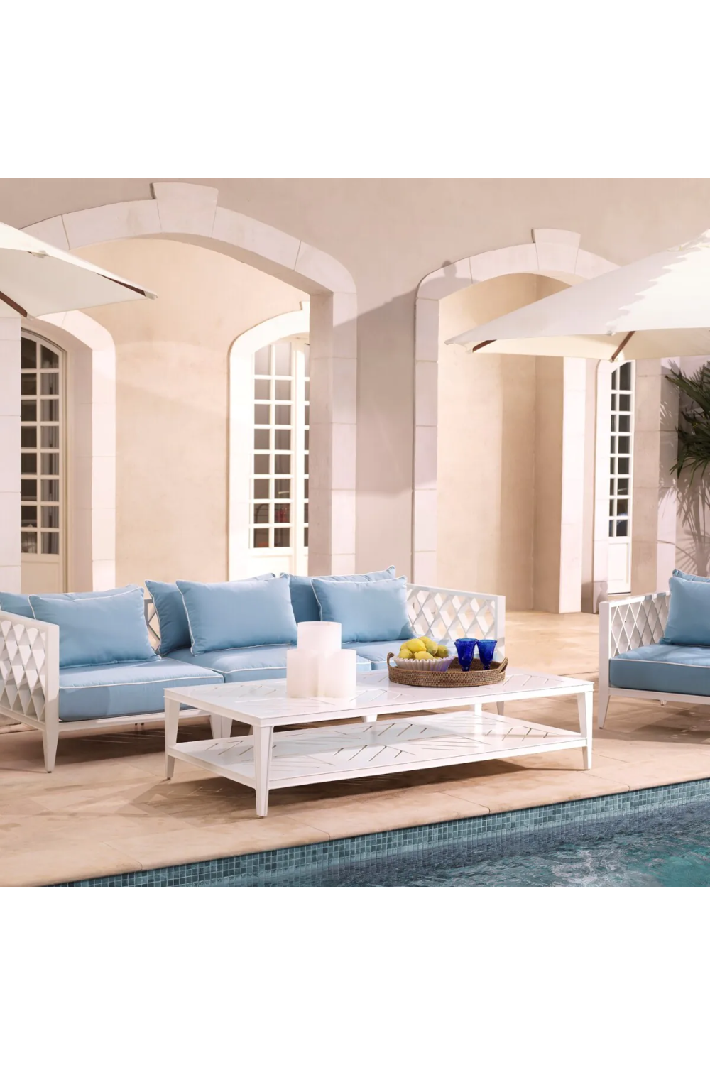 Outdoor Coffee Table Bell Rive | Eichholtz Miami