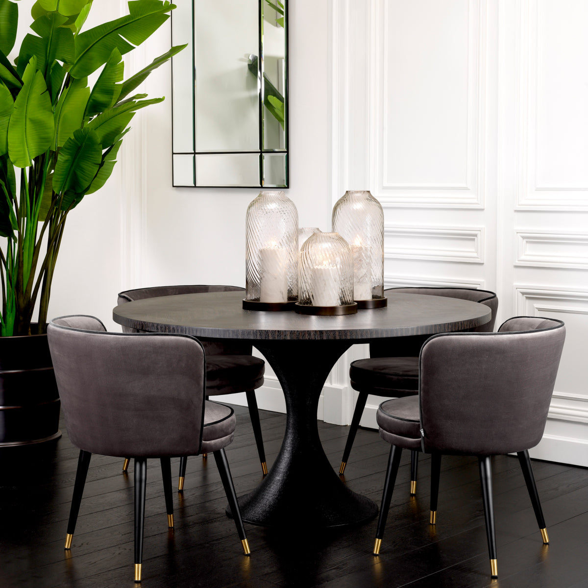 Round Oak Dining Table Melchior | Eichholtz Miami