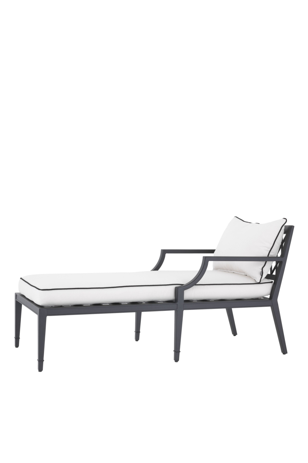 Outdoor Chaise Lounge Chair | Eichholtz Bella Vista | Eichholtzmiami.com