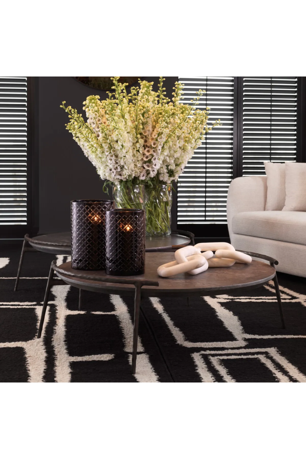 Hand-Blown Glass Vase L Angelito | Eichholtz Miami