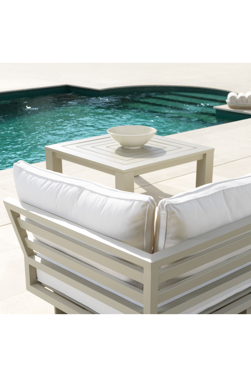 Square Outdoor Coffee Table Vistamar | Eichholtz Miami