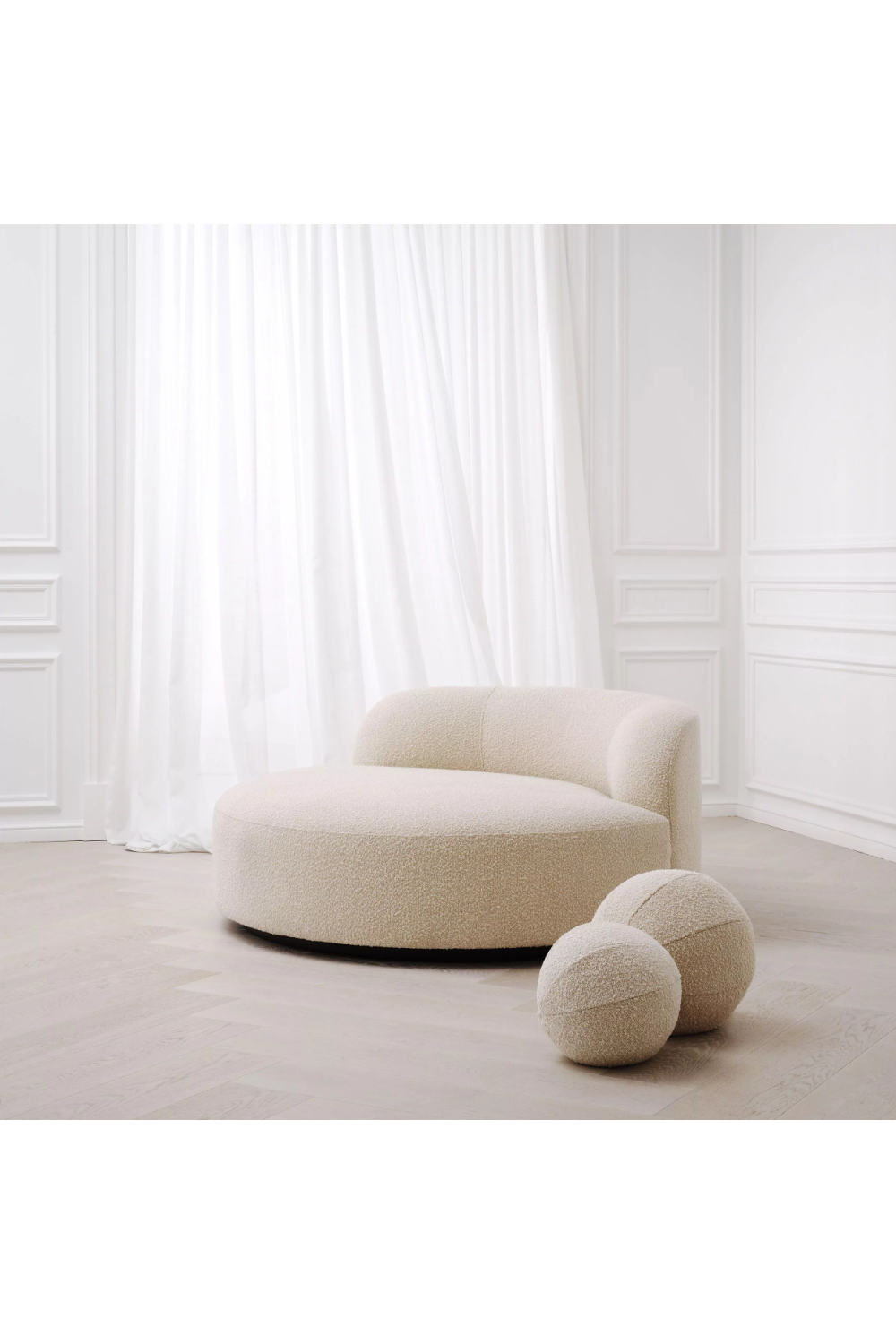 Modern Round Sofa Bjorn | Eichholtz Miami