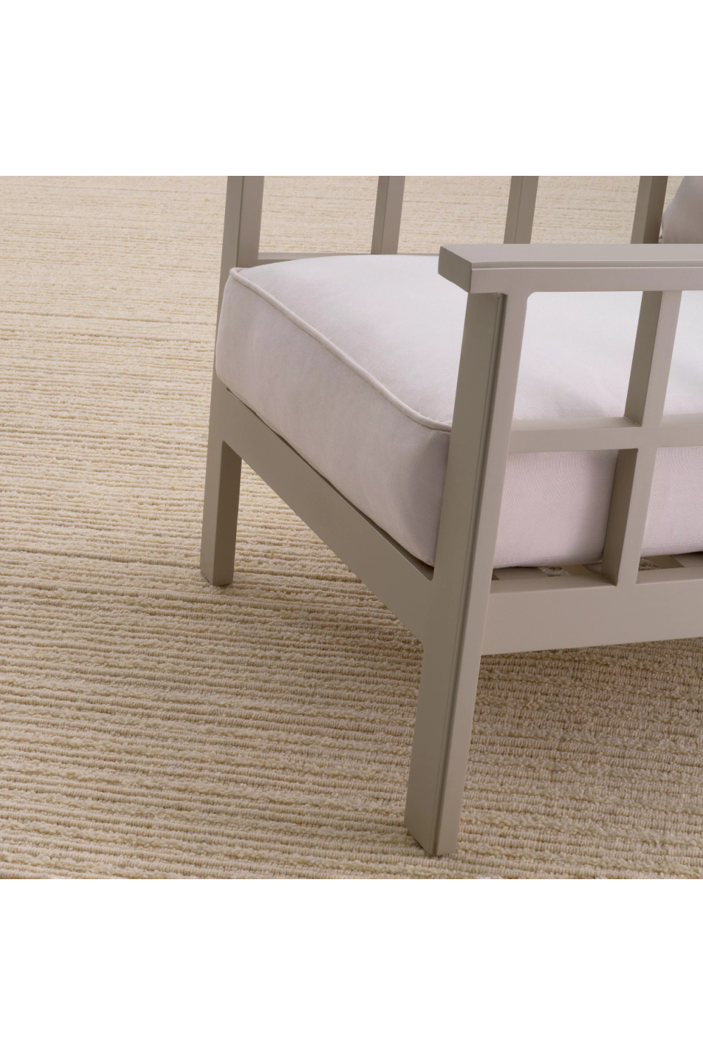Minimalist Ivory Wool Carpet Torrance | Eichholtz Miami