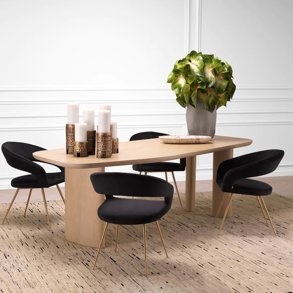 Oak Dining Table Flemings | Eichholtz Miami