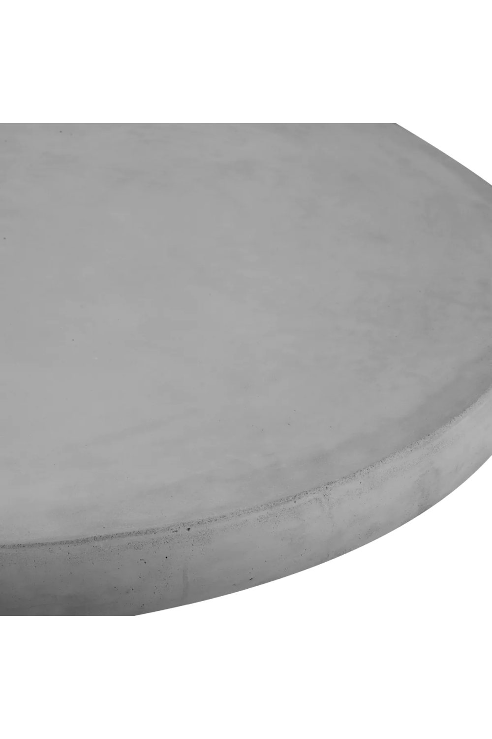 Round Outdoor Coffee Table Cleon | Eichholtz Miami