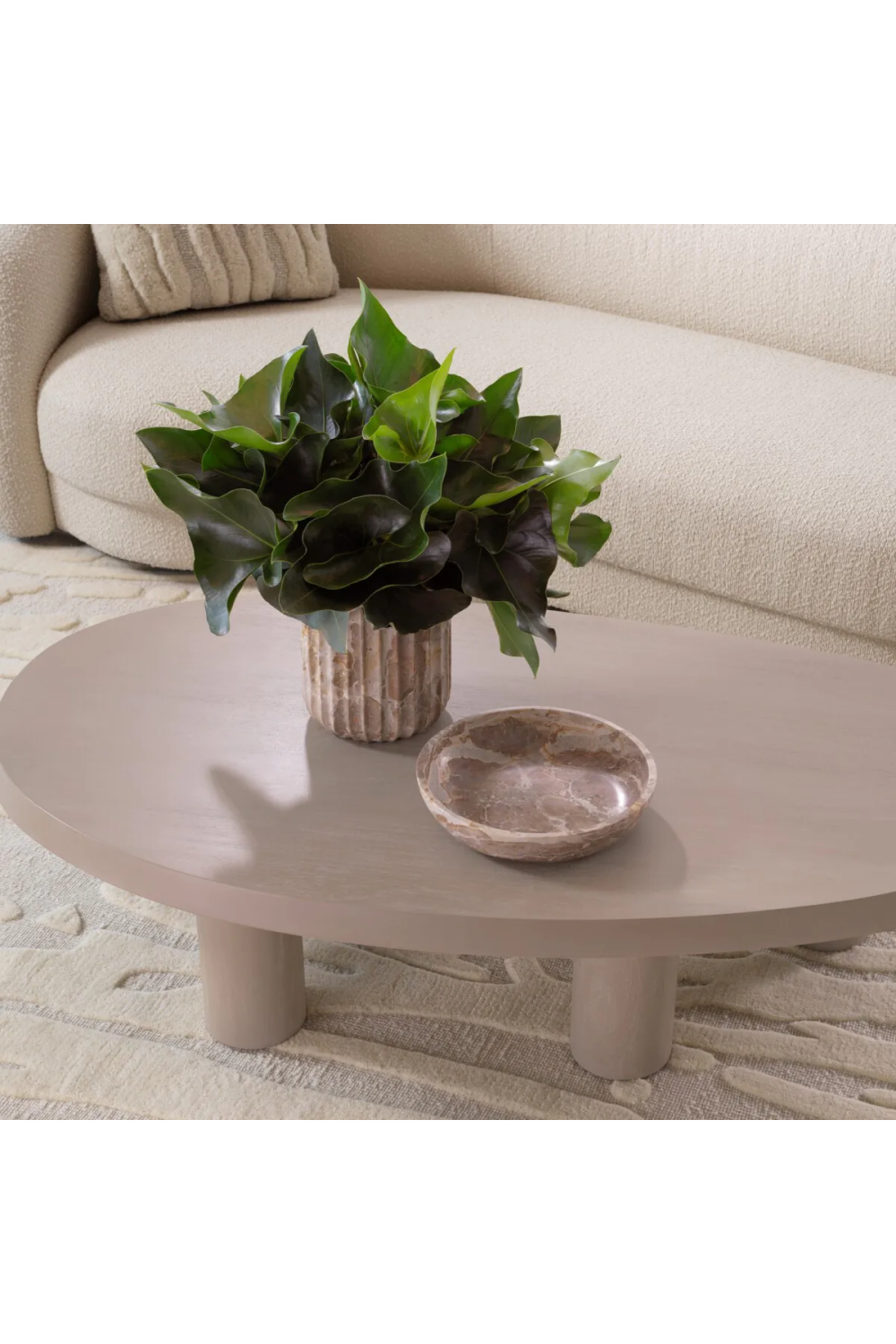 Hand-Tufted Cream Wool Carpet Zenon | Eichholtz Miami