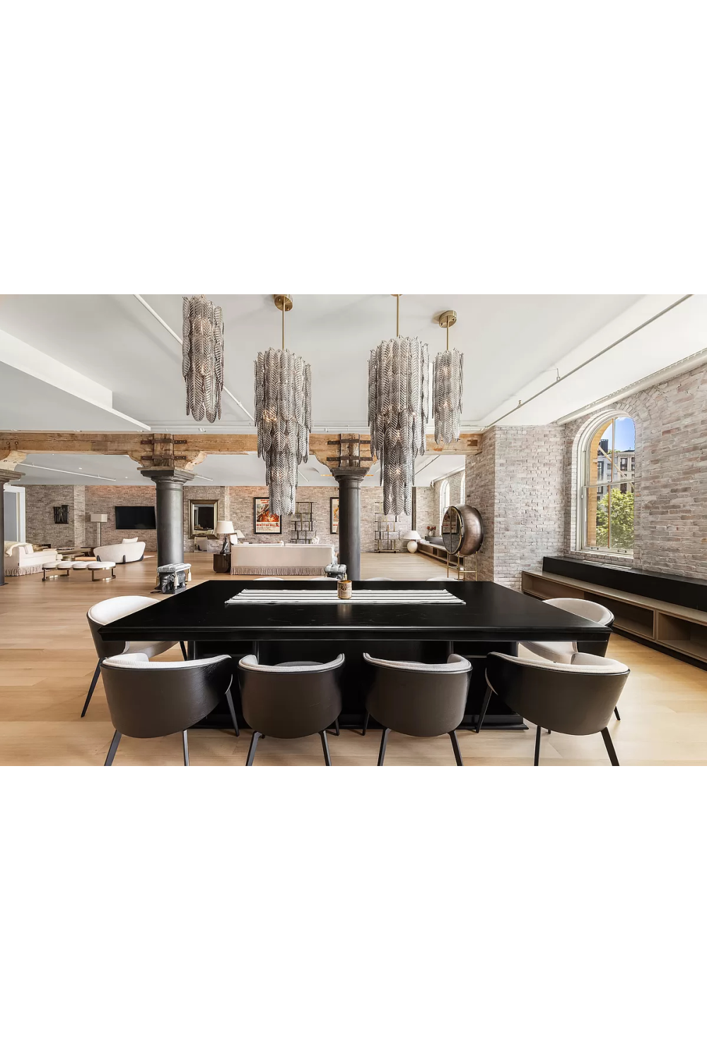 Alabaster Floor Lamp Ortiz | Eichholtz Miami