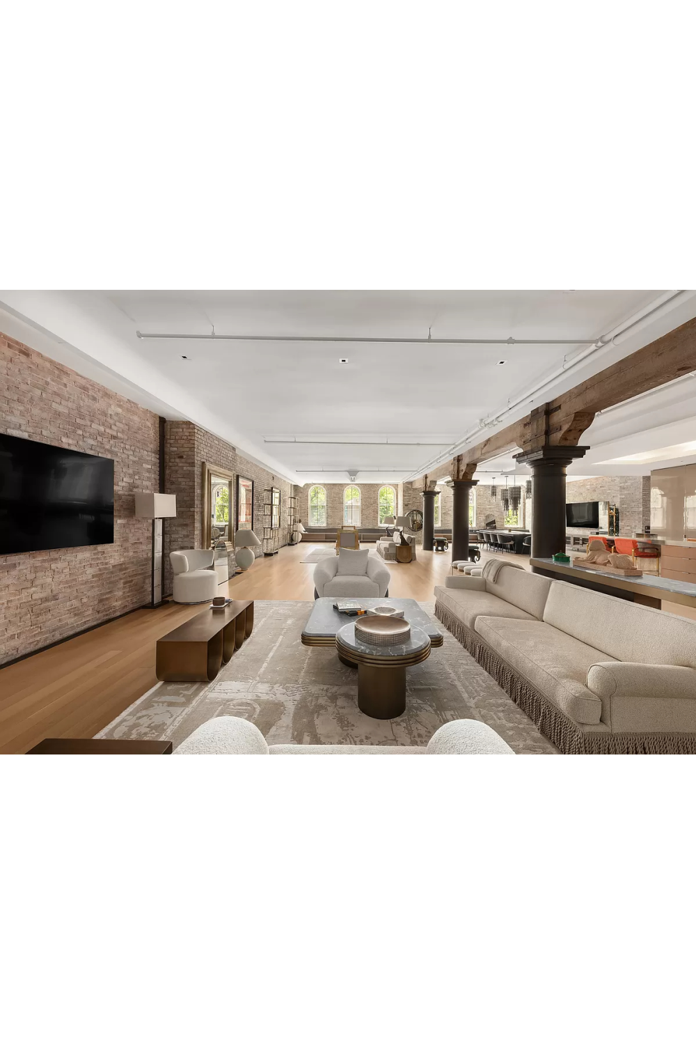 Alabaster Floor Lamp Ortiz | Eichholtz Miami