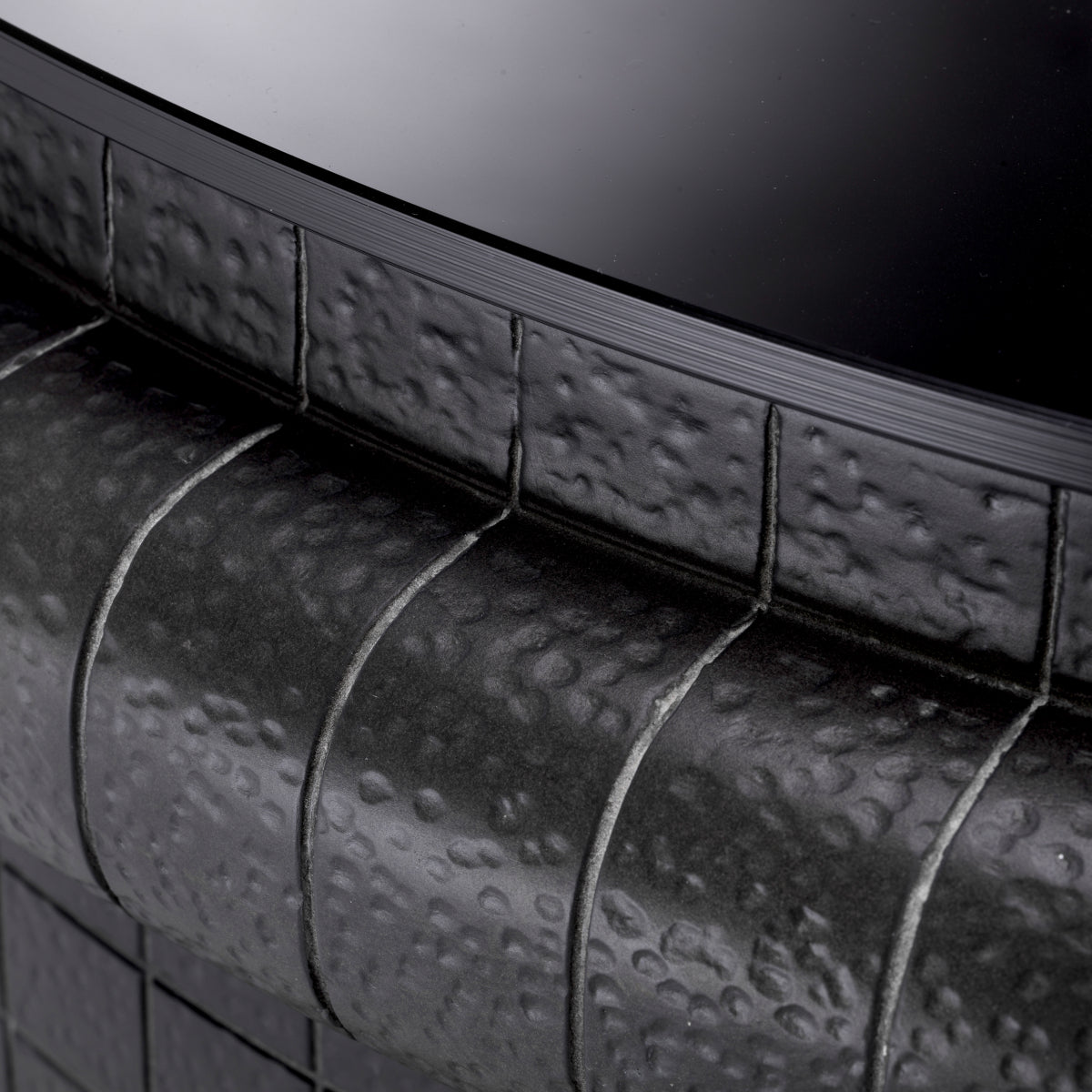 Black Coffee Table Tortugo | Eichholtz Miami