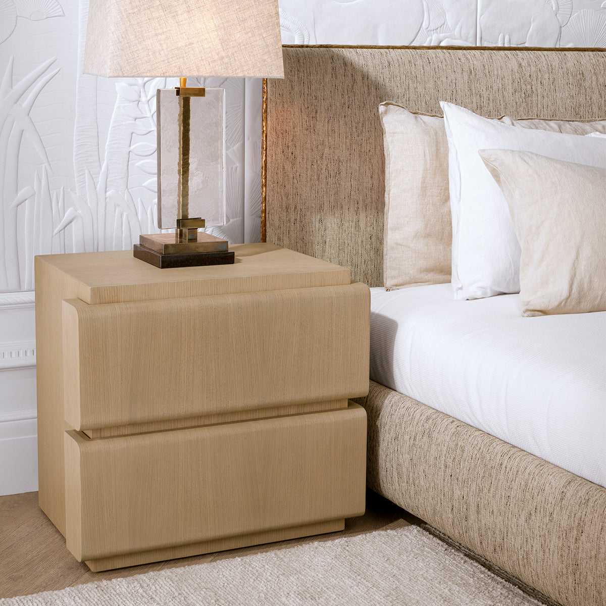 Natural Oak Veneer Nightstand Colston | Eichholtz Miami