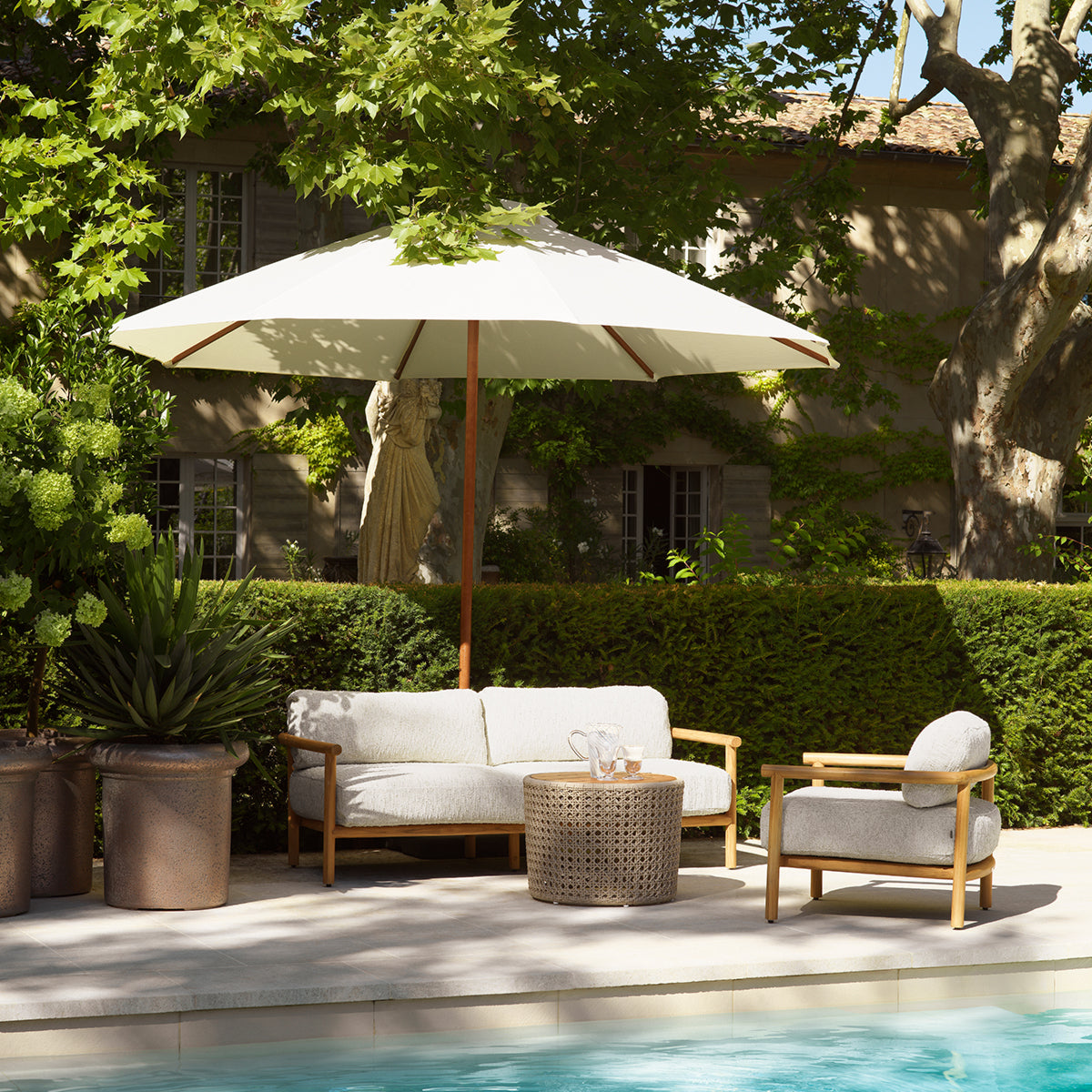 Weave Outdoor Side Table Trinity | Eichholtz Miami