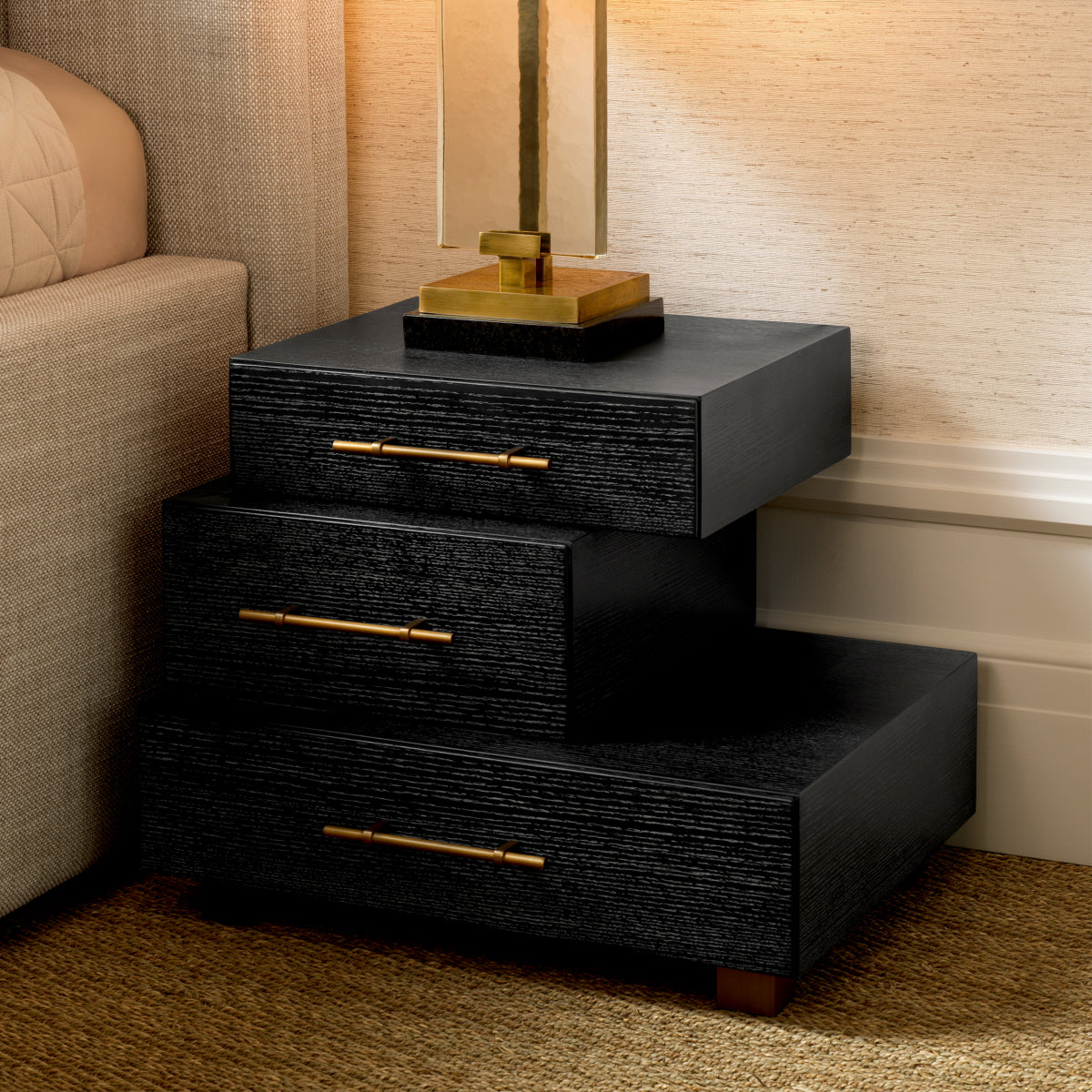 Black Oak 3-Drawer Nightstand Evendale | Eichholtz Miami