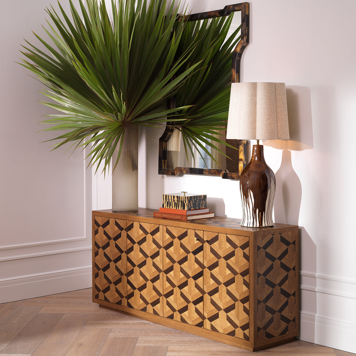 Oak Veneer Dresser Rubicon | Eichholtz Miami