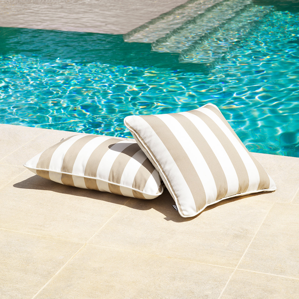 Square Outdoor Cushion Florent | Eichholtz Miami