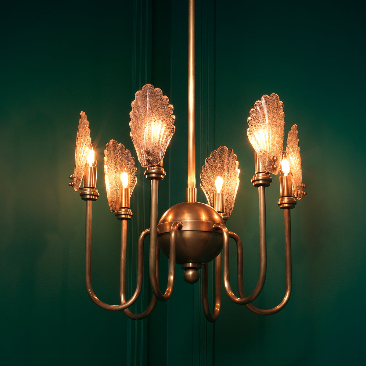 Gold Modern Chandelier Isabelle | Eichholtz Miami