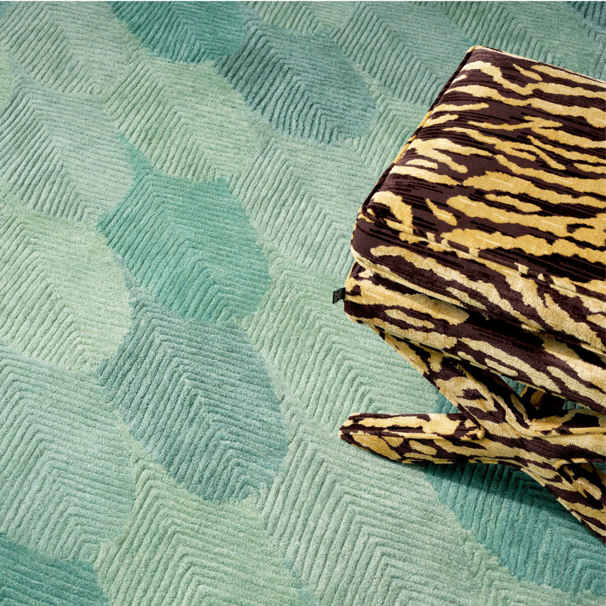 Green Wool Carpet Mayfield | Eichholtz Miami