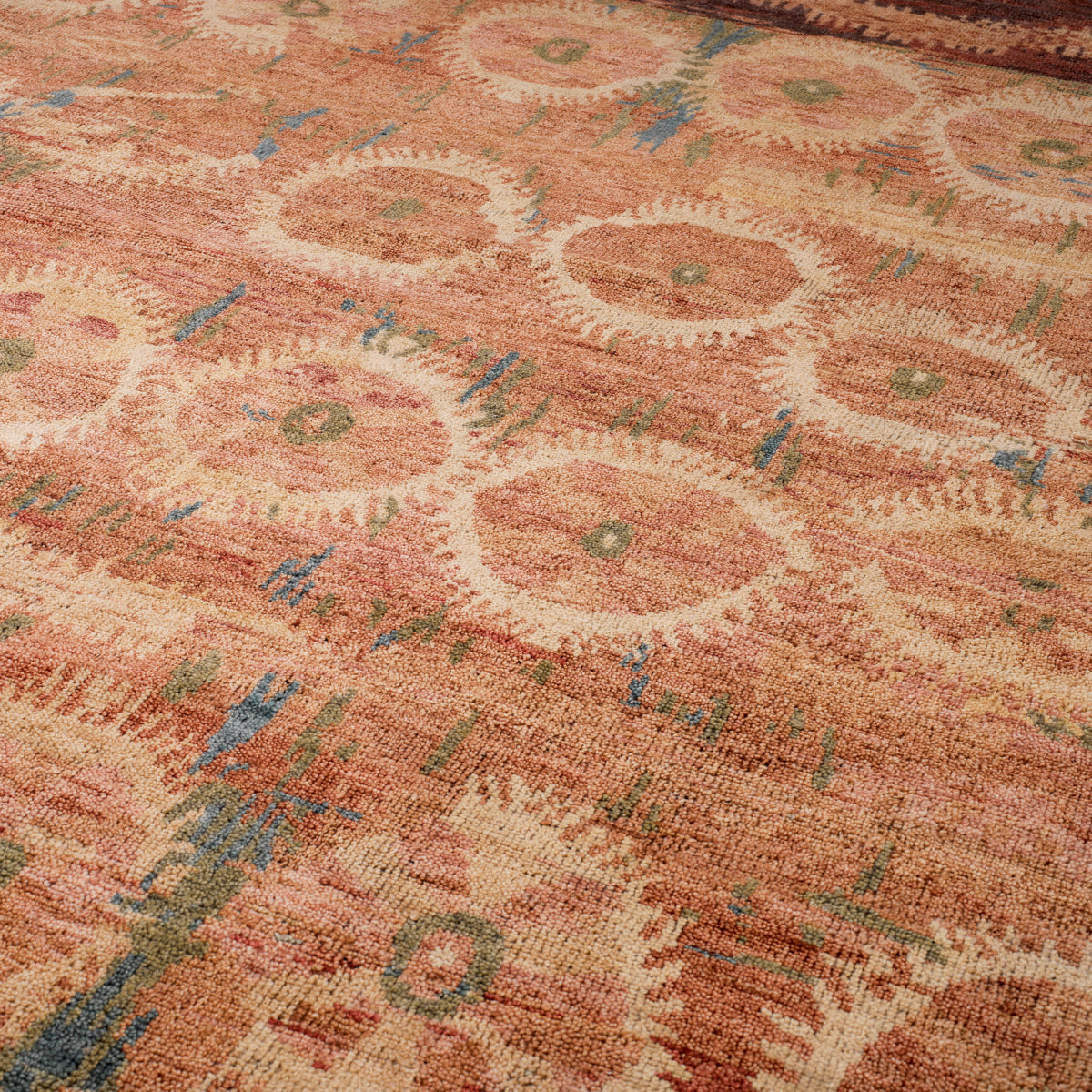 Hand-Knotted Wool Carpet Marltond | Eichholtz Miami