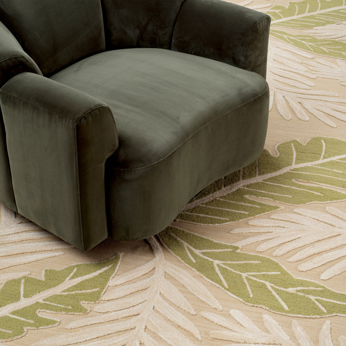 Leaf-Patterned Wool Rug Verdure | Eichholtz Miami