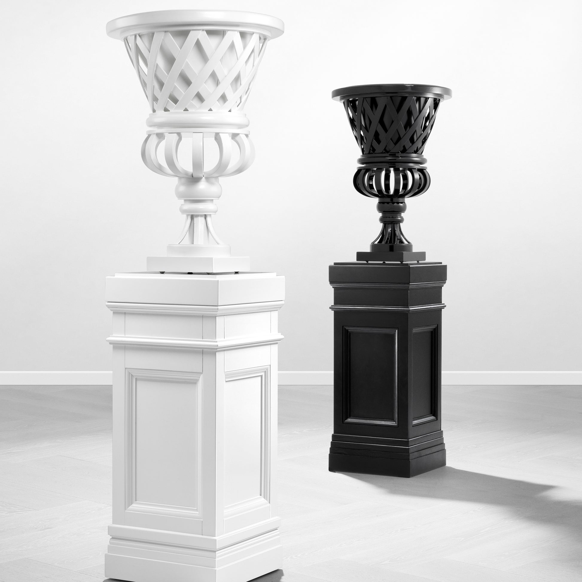 Black Panelled Column Marceau | Eichholtz Miami