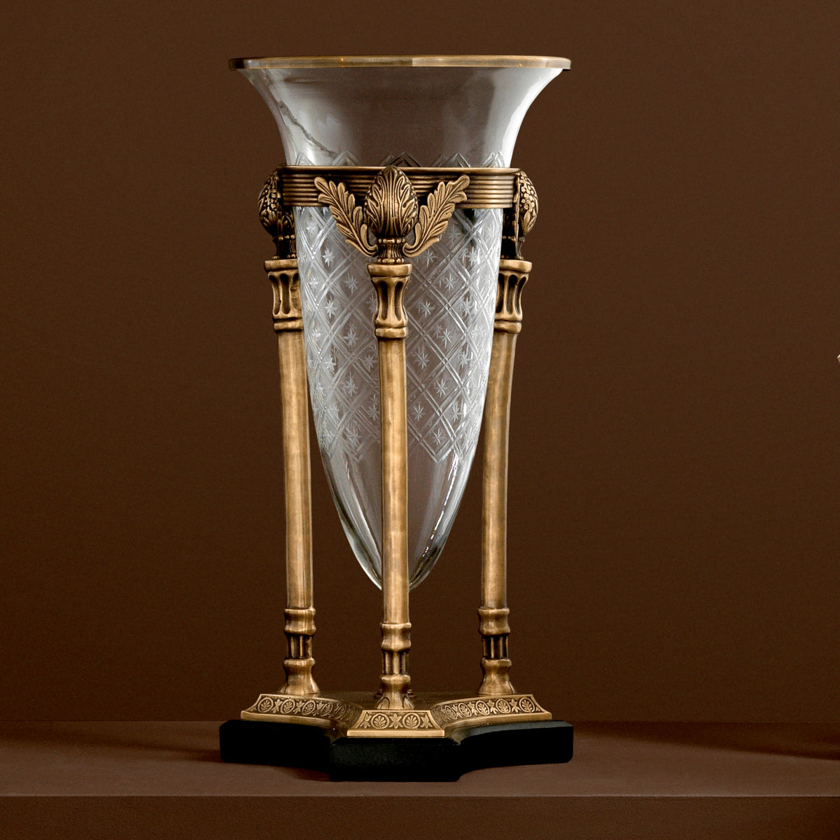 Brass Hurricane Rothschield | Eichholtz Miami