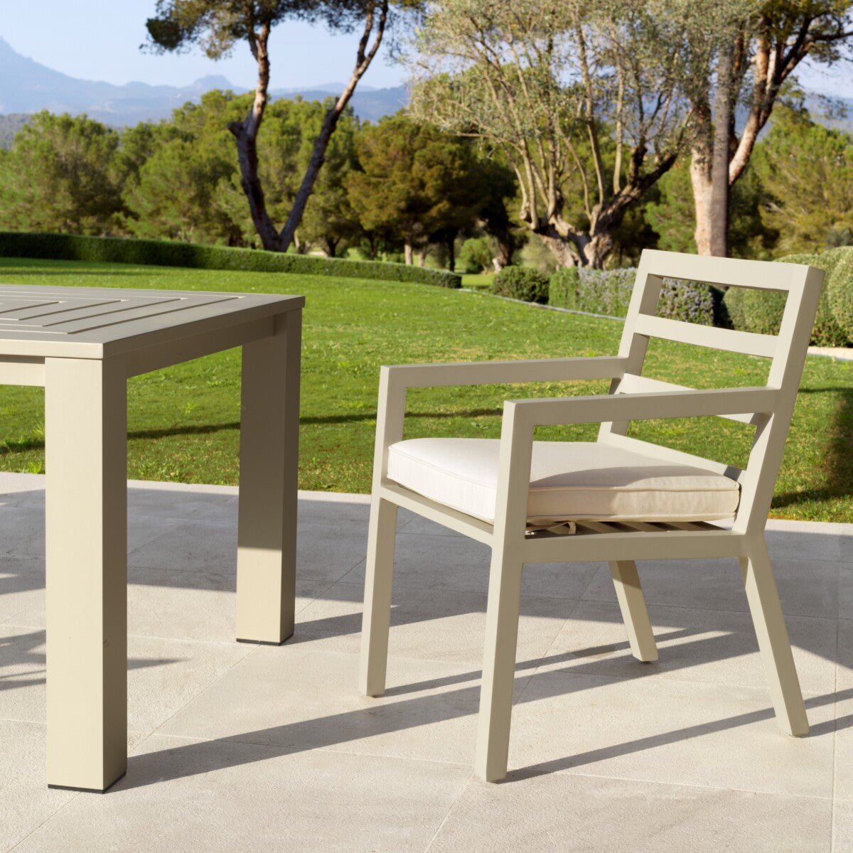Sunbrella Outdoor Dining Chair Delta | Eichholtz Miami