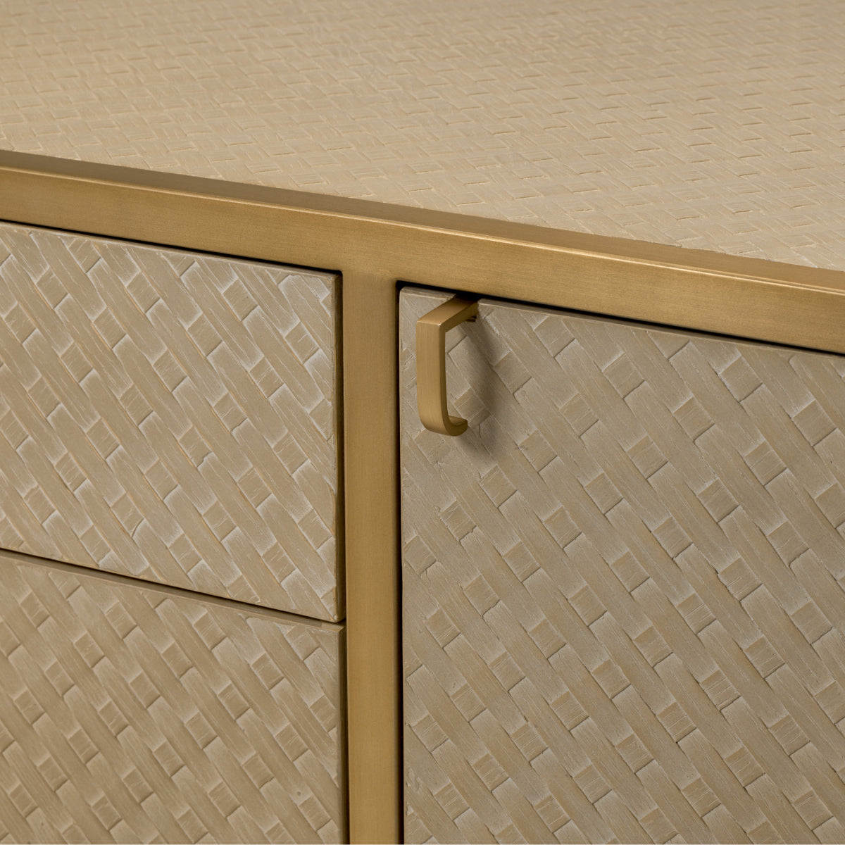 Woven Oak Dresser Napa Valley | Eichholtz Miami