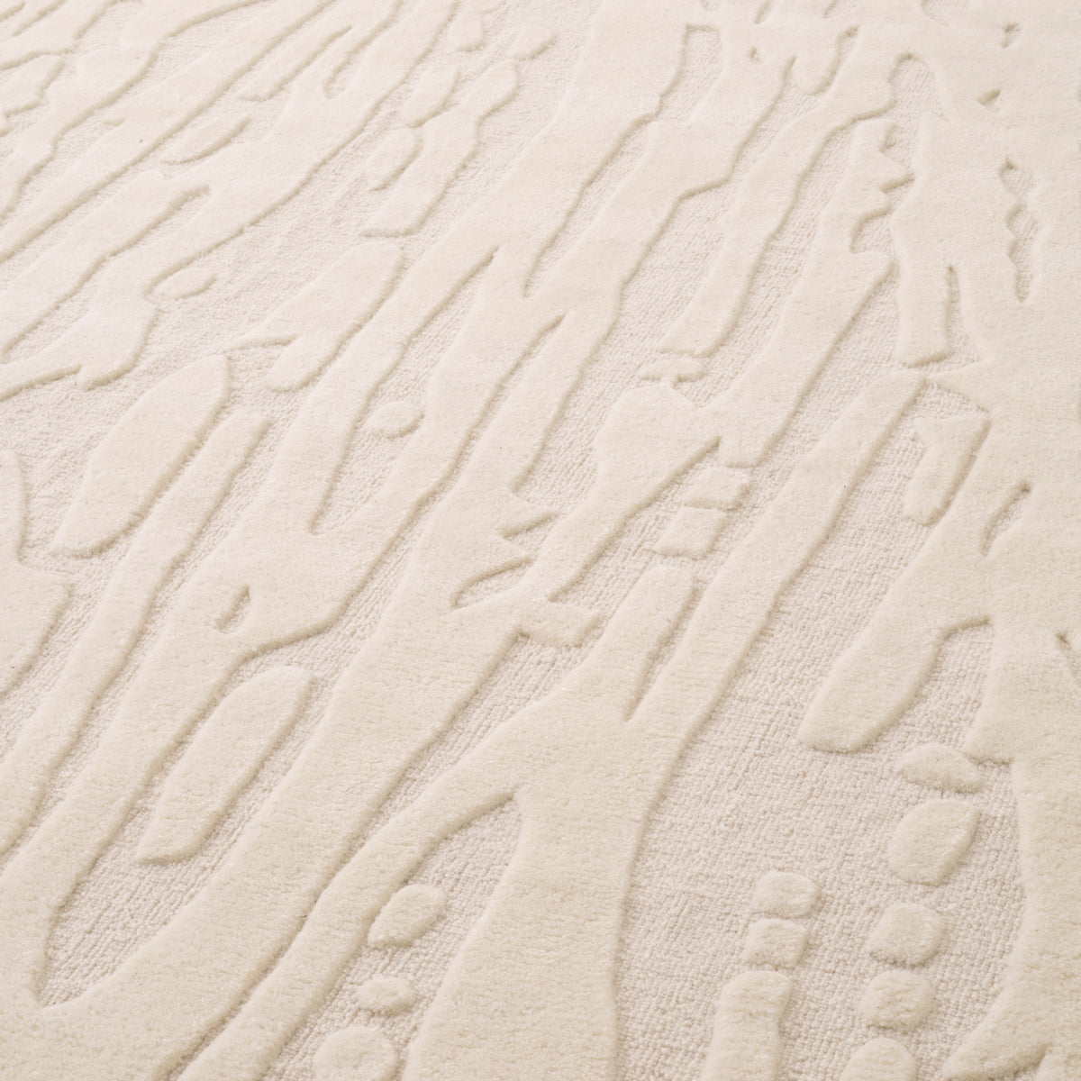 Hand-Tufted Cream Wool Carpet Zenon | Eichholtz Miami