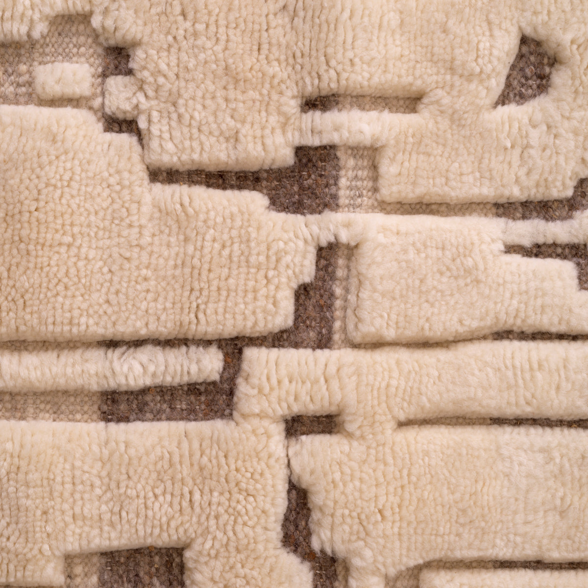Knotted Cream Wool Carpet Eminence | Eichholtz Miami