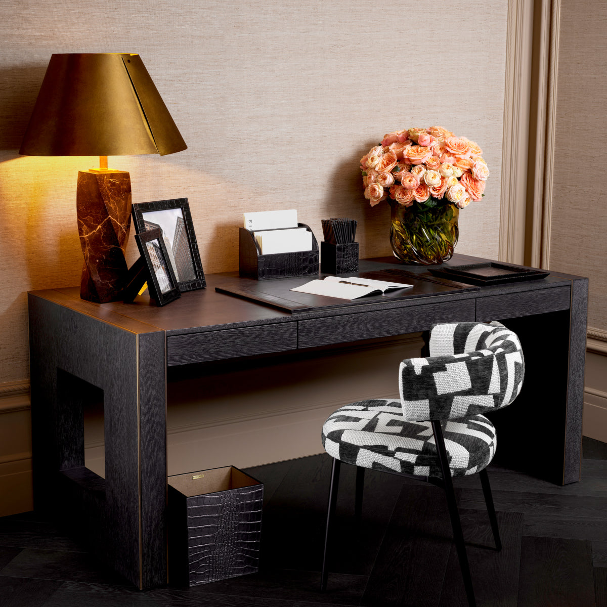 Charcoal Gray Oak Desk Rovigo | Eichholtz Miami