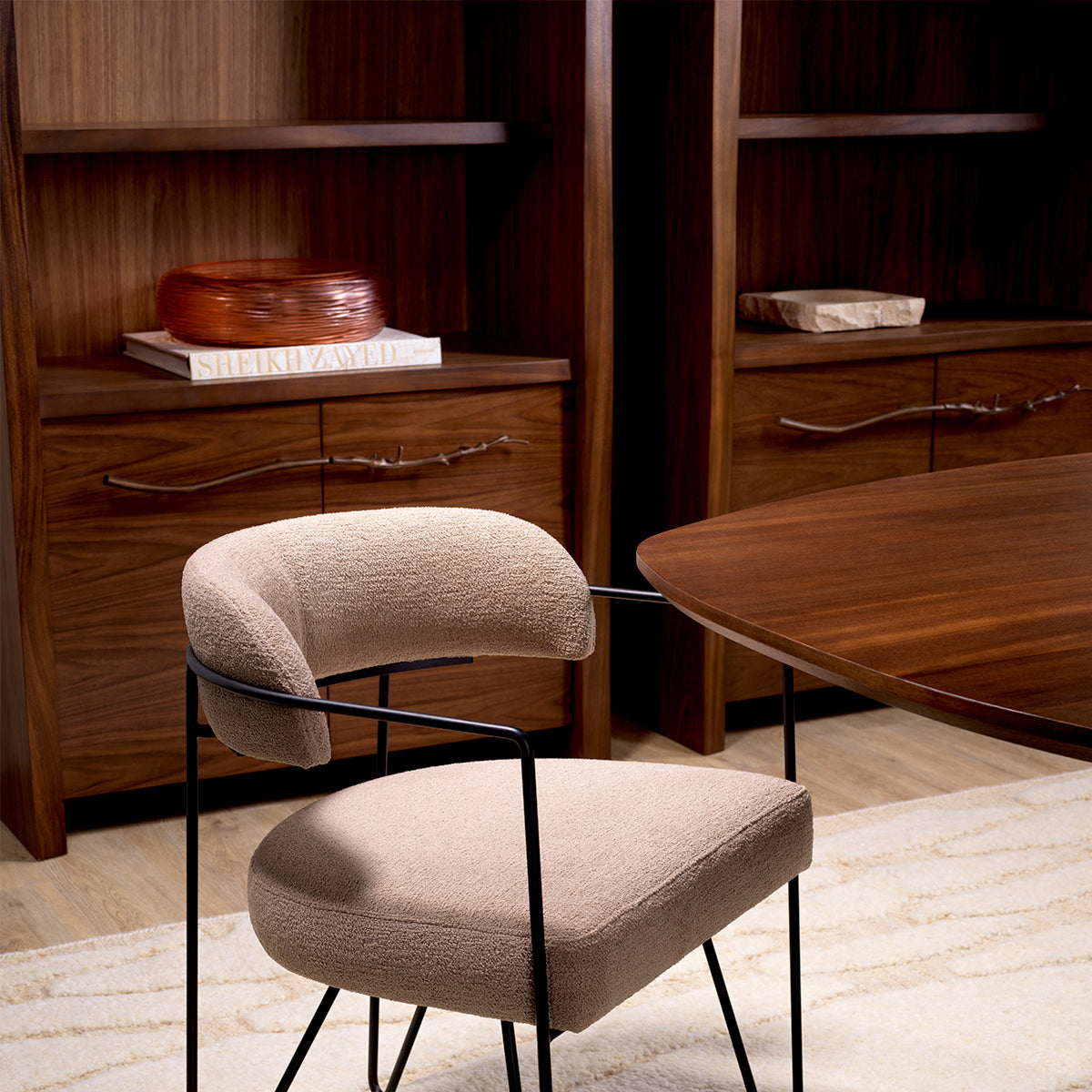 Peach Handblown Bowl Alessio | Eichholtz Miami