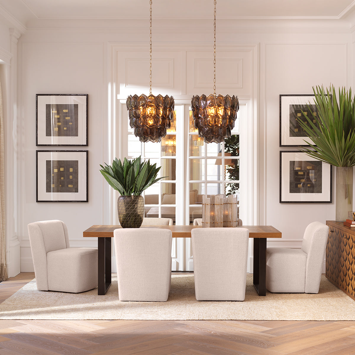 Sand Glass Vase Tarano | Eichholtz Miami