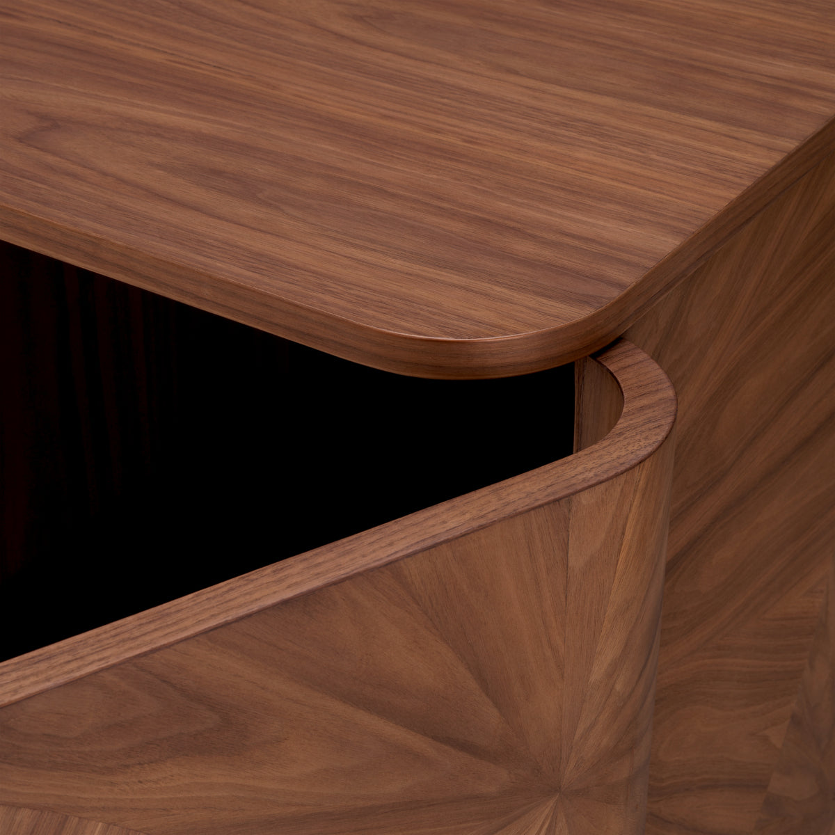 Brown Wooden Dresser Rucello | Eichholtz Miami