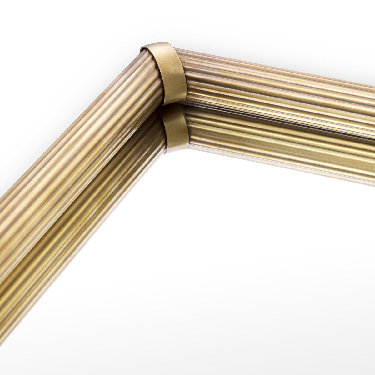 Ribbed Vintage Brass Tray Lenora | Eichholtz Miami