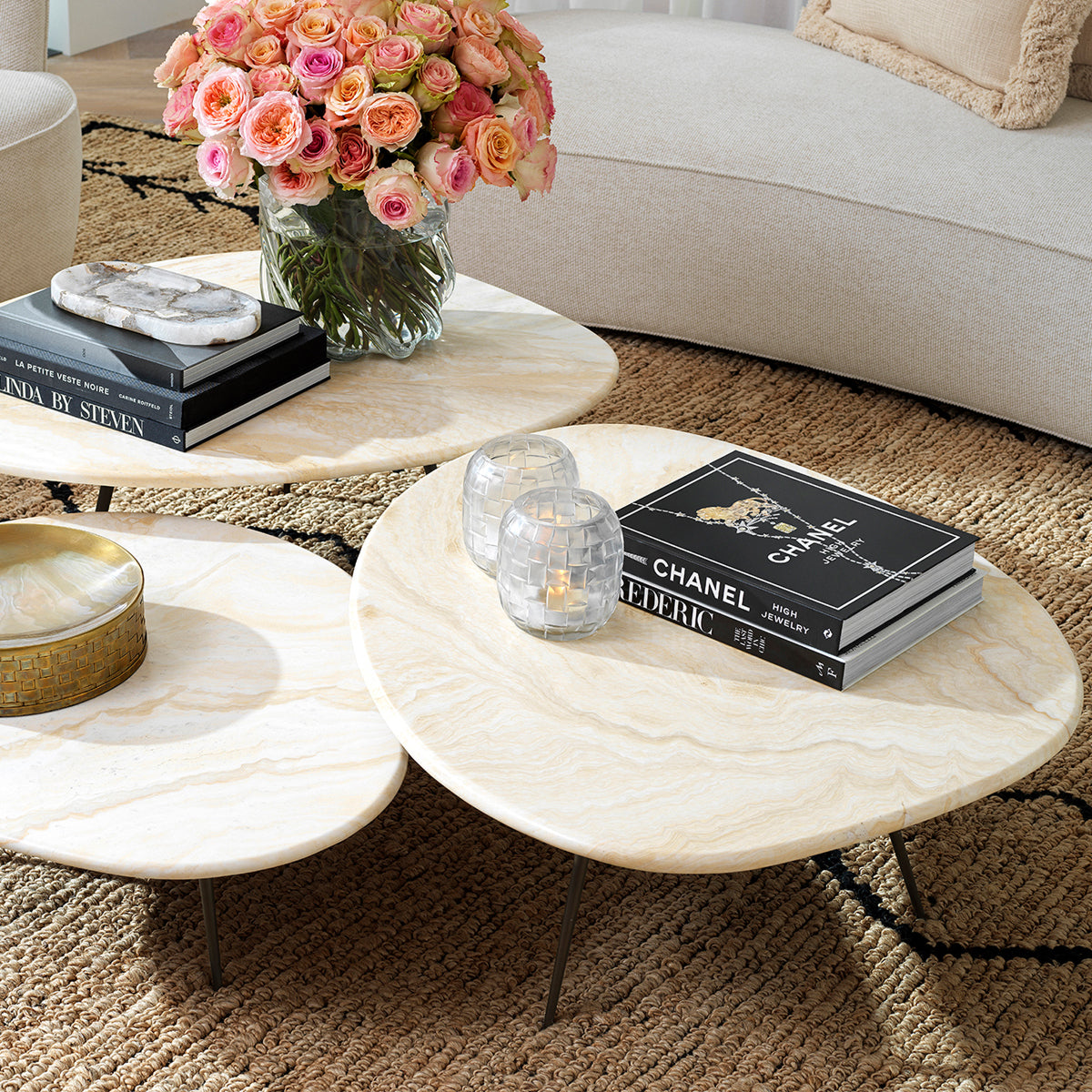 Beige Black Carpet Thornfield | Eichholtz Miami