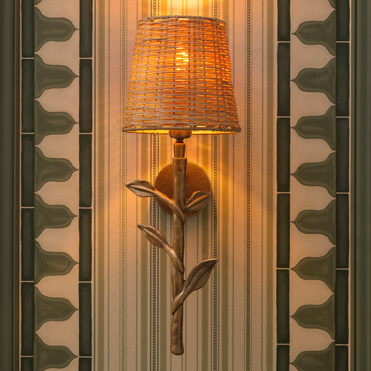 Rattan Wall Lamp Farini | Eichholtz Miami