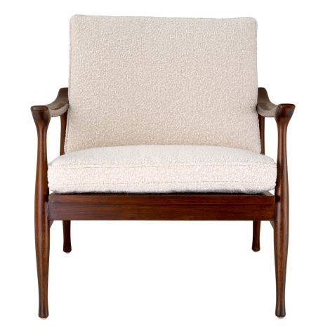 Sillón Bouclé con estructura de madera Manzo