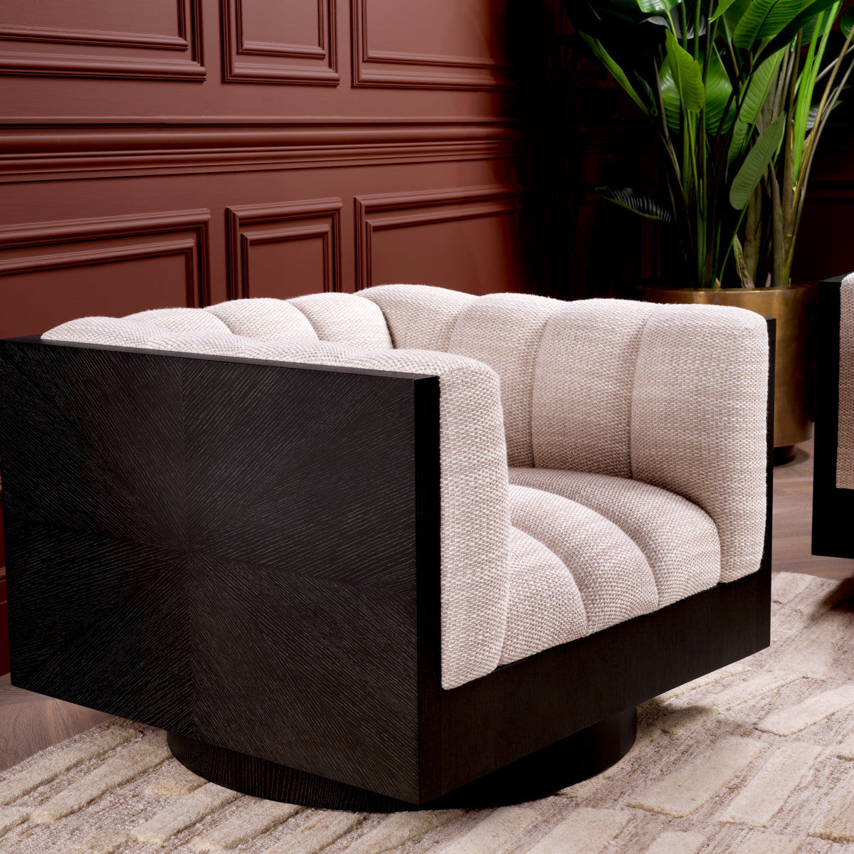 Sand Barrel Swivel Chair Davide | Eichholtz Miami