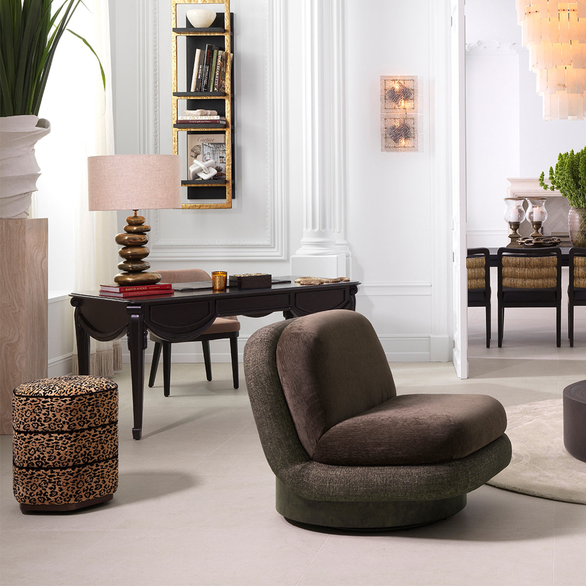 Brown Swivel Chair Galiano | Eichholtz Miami