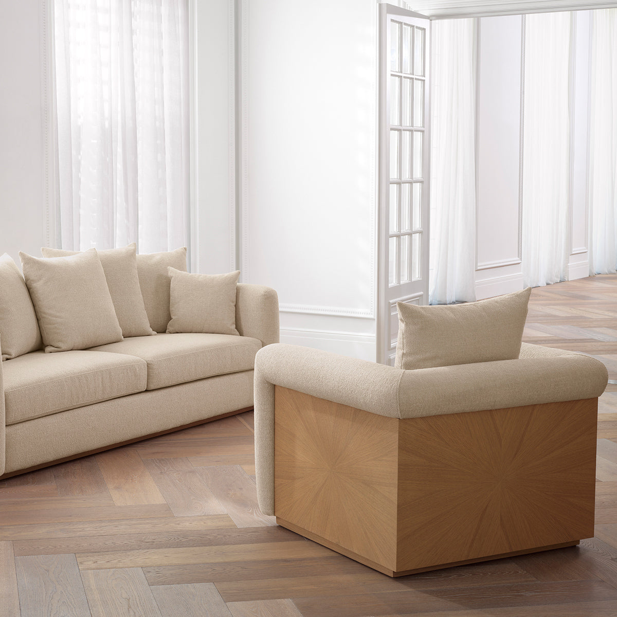 Natural Oak Veneer Chair Amadeo | Eichholtz Miami