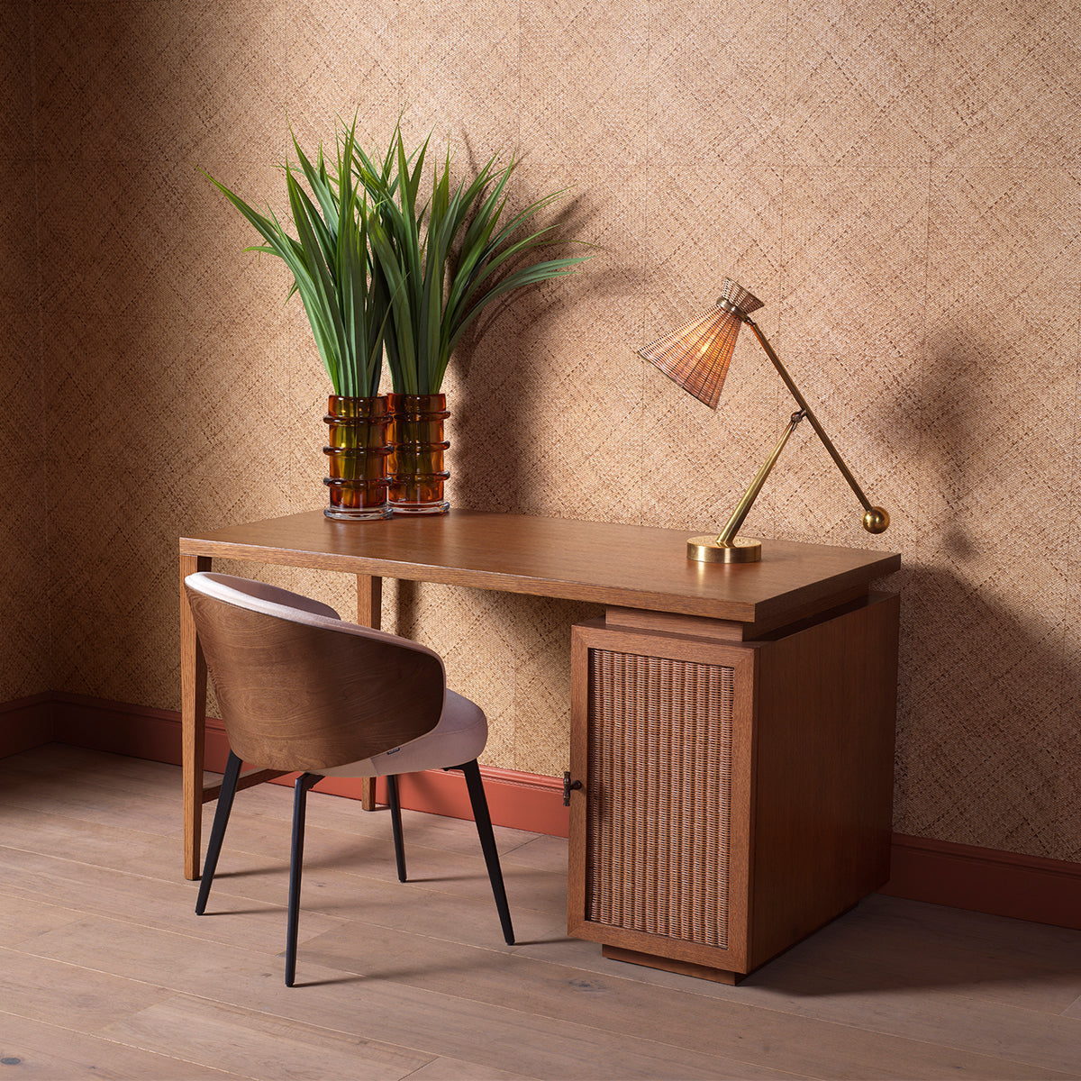 Curved-Back Dining Chair Camerota | Eichholtz Miami