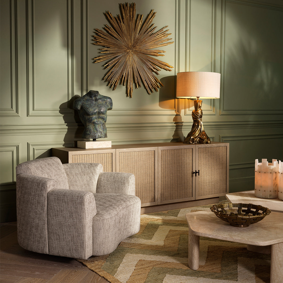 Beige Swivel Chair Marbella | Eichholtz Miami