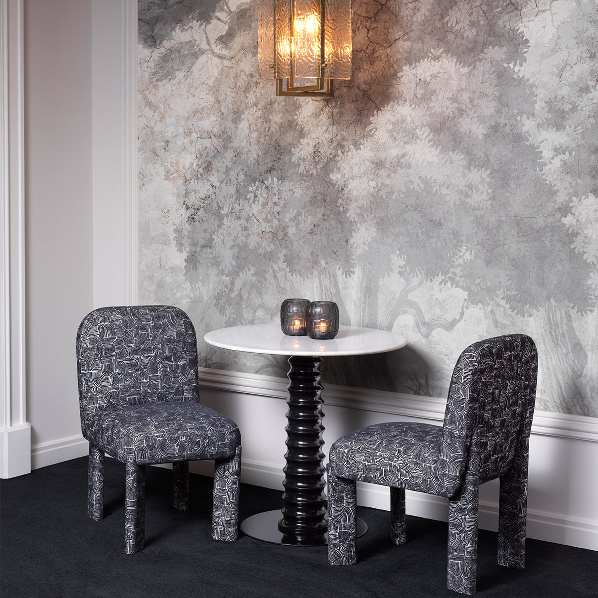 Black And White Dining Chair Magnus | Eichholtz Miami