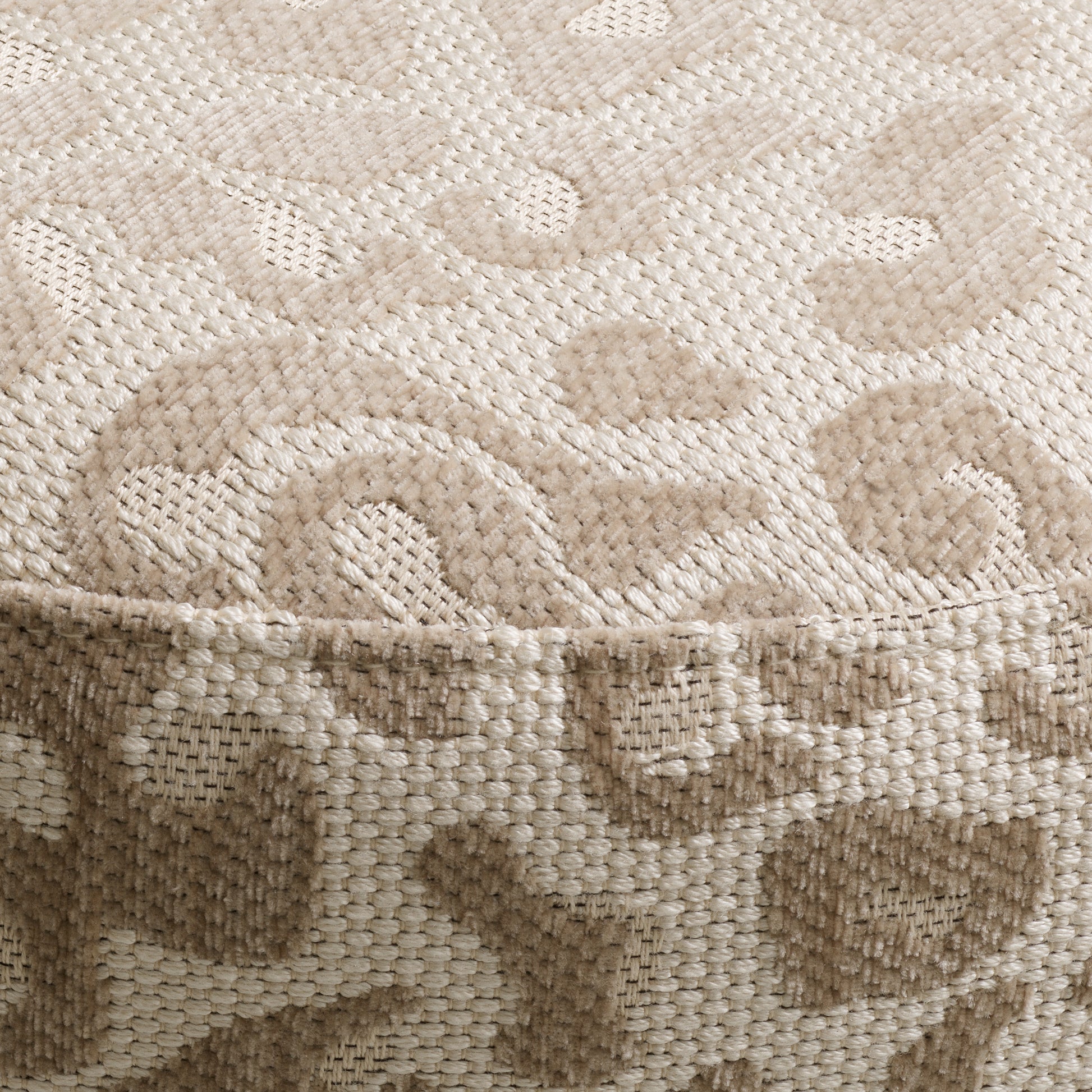 Beige Tasseled Swivel Dining Chair Greer | Eichholtz Miami