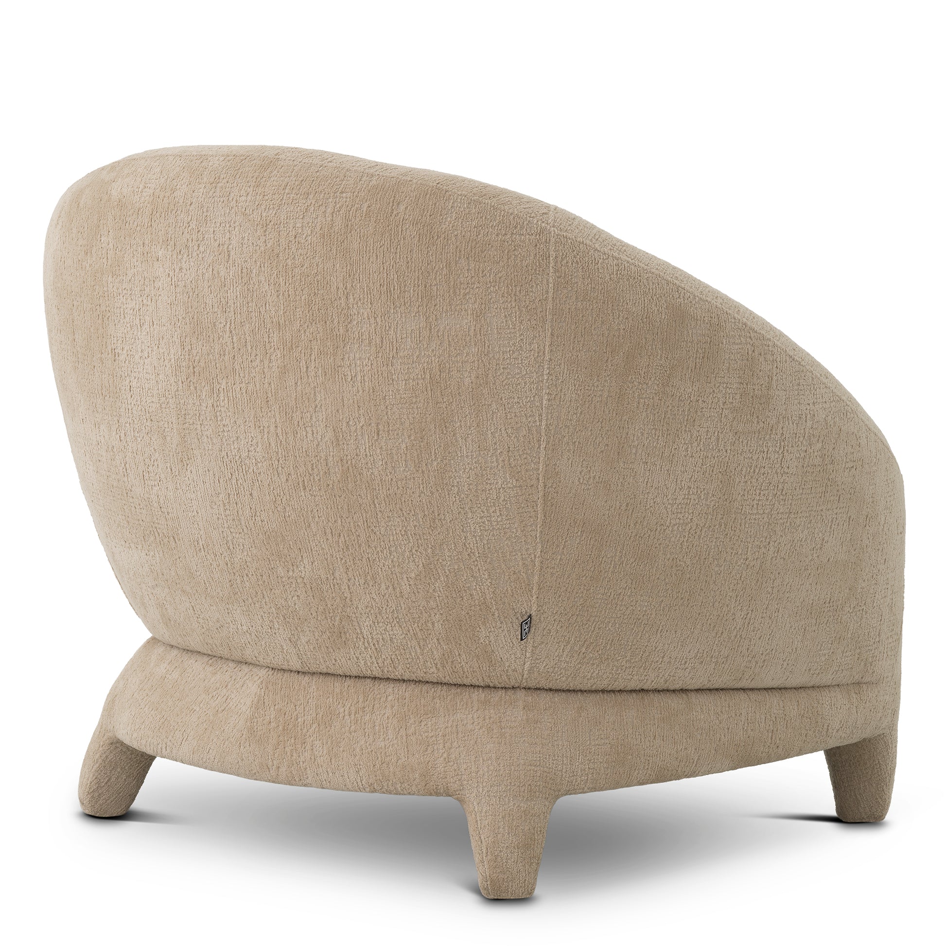 Beige Curved Lounge Chair Avenley | Eichholtz Miami