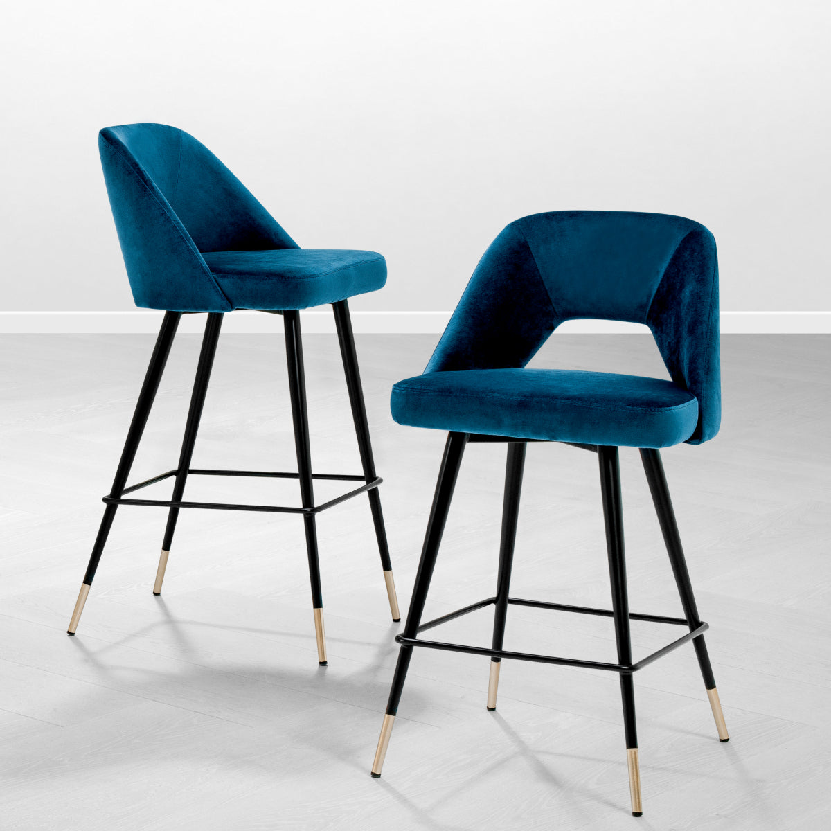 Upholstered Bar Stool Avorio | Eichholtz Miami