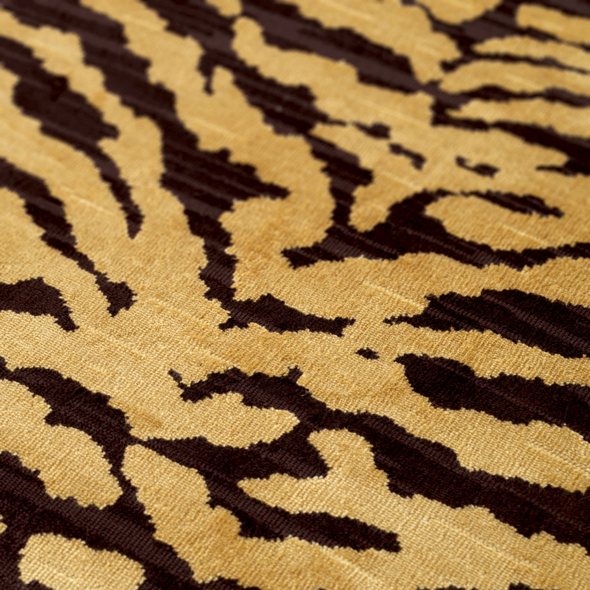 Upholstered Animal Print Sofa Flux | Eichholtz Miami