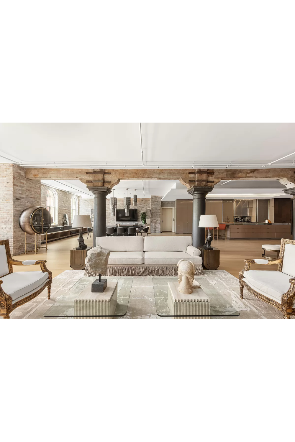 Gold Opulent Fauteuil Chair Louis | Eichholtz Miami