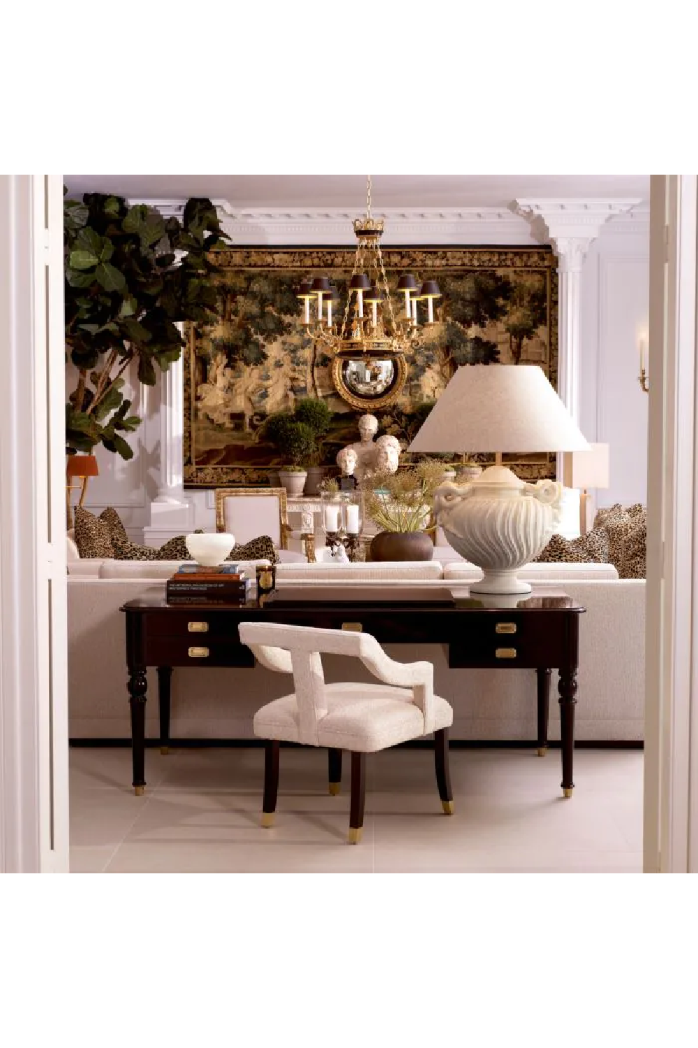 Beige Linen Table Lamp Antonine | Eichholtz Miami